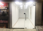 İcarəyə verilir 1 otaqlı 18 m2 ofis 1 mkr