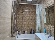 Satılır 5 otaqlı 140 m2 köhnə tikili 8 mkr