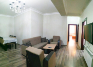 İcarəyə verilir 3 otaqlı 130 m2 yeni tikili Şah İsmayıl Xətai m.