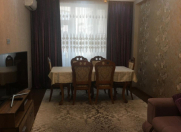 Satılır 4 otaqlı 138 m2 yeni tikili İnşaatçılar m.