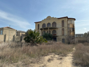 Satılır 7 otaqlı 550 m2 bağ evi Mərdəkan