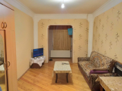 Satılır 1 otaqlı 41 m2 köhnə tikili Yeni Yasamal