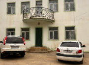 Satılır 8 otaqlı 240 m2 həyət evi Çiçək