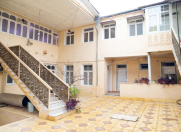 İcarəyə verilir 8 otaqlı 120 m2 həyət evi Gəncə