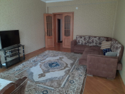 İcarəyə verilir 2 otaqlı 95 m2 yeni tikili Xətai r.