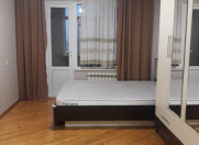 Satılır 3 otaqlı 90 m2 köhnə tikili Həzi Aslanov