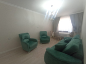 Satılır 4 otaqlı 100 m2 köhnə tikili Yeni Yasamal