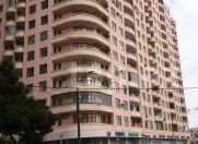 Satılır 5 otaqlı 253 m2 yeni tikili 28 May m.