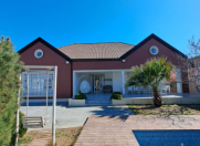 Satılır 4 otaqlı 200 m2 bağ evi Mərdəkan