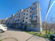 Satılır 1 otaqlı 35 m2 köhnə tikili Neftçilər m.