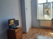 İcarəyə verilir 2 otaqlı 62 m2 köhnə tikili Gənclik m.