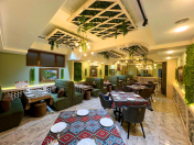 İcarəyə verilir 5 otaqlı 200 m2 obyekt Memar Əcəmi m.