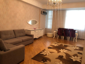 İcarəyə verilir 2 otaqlı 110 m2 yeni tikili Xətai r.