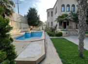 Satılır 4 otaqlı 500 m2 həyət evi Mərdəkan