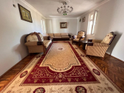 Satılır 4 otaqlı 250 m2 bağ evi Novxanı