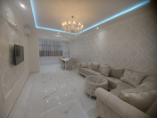 İcarəyə verilir 3 otaqlı 103 m2 yeni tikili İnşaatçılar m.