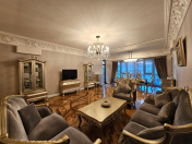 İcarəyə verilir 3 otaqlı 214 m2 yeni tikili Xətai r.