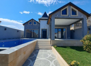 Satılır 4 otaqlı 210 m2 bağ evi Mərdəkan
