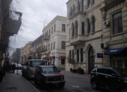 Satılır 4 otaqlı 125 m2 obyekt Fəvvarələr meydanı