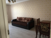 İcarəyə verilir 2 otaqlı 60 m2 köhnə tikili Xalqlar Dostluğu m.