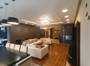 İcarəyə verilir 4 otaqlı 240 m2 yeni tikili 28 May m.
