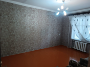 Satılır 3 otaqlı 45 m2 köhnə tikili Bakıxanov