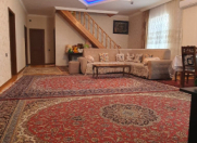 Satılır 4 otaqlı 210 m2 həyət evi Badamdar
