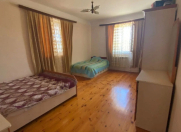 Satılır 8 otaqlı 340 m2 bağ evi Sea Breeze Resort