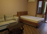 İcarəyə verilir 1 otaqlı 40 m2 köhnə tikili Şah İsmayıl Xətai m.