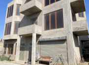 Satılır 13 otaqlı 540 m2 həyət evi Şıxov