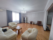 Satılır 3 otaqlı 117 m2 yeni tikili Zabitlər parkı