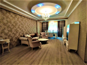 İcarəyə verilir 3 otaqlı 130 m2 yeni tikili Əhmədli m.