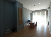 İcarəyə verilir 6 otaqlı 250 m2 ofis 8 Noyabr m.