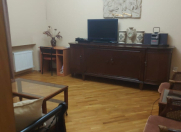 İcarəyə verilir 2 otaqlı 60 m2 köhnə tikili İçəri Şəhər m.