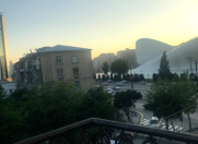 İcarəyə verilir 3 otaqlı 70 m2 köhnə tikili Rəssamlıq Akademiyası