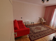 Satılır 3 otaqlı 80 m2 köhnə tikili Neftçilər m.