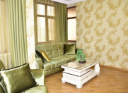 Satılır 3 otaqlı 130 m2 yeni tikili Şah İsmayıl Xətai m.