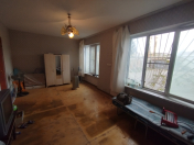 Satılır 1 otaqlı 24 m2 köhnə tikili Sahil