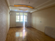Satılır 4 otaqlı 163 m2 yeni tikili Nərimanov r.