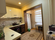 Satılır 3 otaqlı 75 m2 köhnə tikili Suraxanı r.