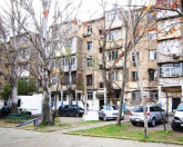 Satılır 3 otaqlı 80 m2 köhnə tikili 8 km