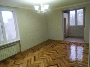 Satılır 2 otaqlı 35 m2 köhnə tikili Musabəyov parkı