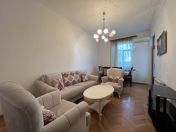 İcarəyə verilir 3 otaqlı 90 m2 köhnə tikili Daxili İşlər Nazirliyi