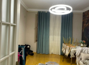 Satılır 2 otaqlı 70 m2 köhnə tikili Bakıxanov