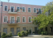 Satılır 3 otaqlı 60 m2 köhnə tikili 28 may