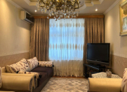 Satılır 5 otaqlı 110 m2 köhnə tikili Əhmədli m.