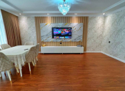 Satılır 4 otaqlı 128 m2 köhnə tikili Buzovna