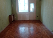 İcarəyə verilir 3 otaqlı 85 m2 köhnə tikili 8 mkr