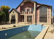 Satılır 7 otaqlı 350 m2 bağ evi Şüvəlan Park ticarət mərkəzi