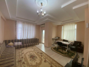 Satılır 4 otaqlı 174 m2 yeni tikili Gənclik m.